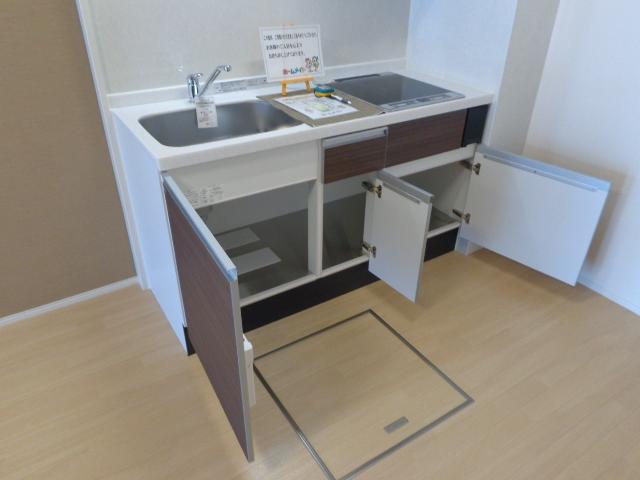 ロイヤルコート　湘南 カメラ付インターホン