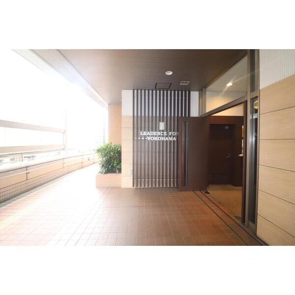 リーデンスフォート横浜 エントランス