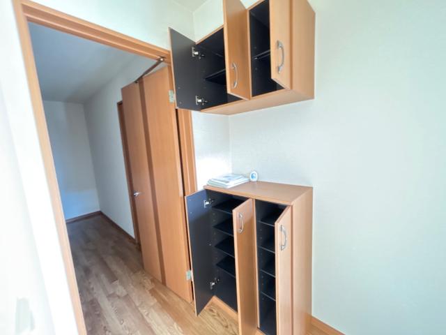 ソフィア106号室 下駄箱