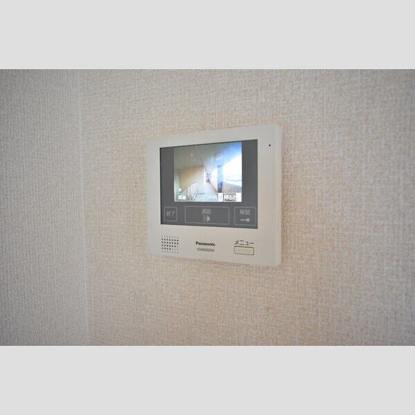 クレスト登戸 モニター付きインターホン