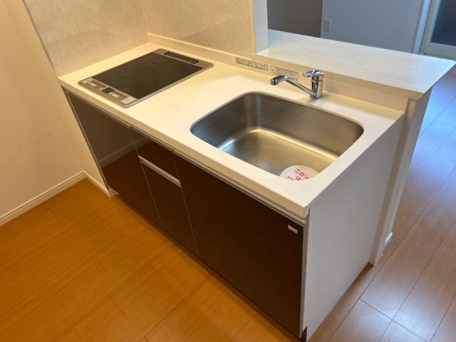 ライジング・サン203号室 キッチン