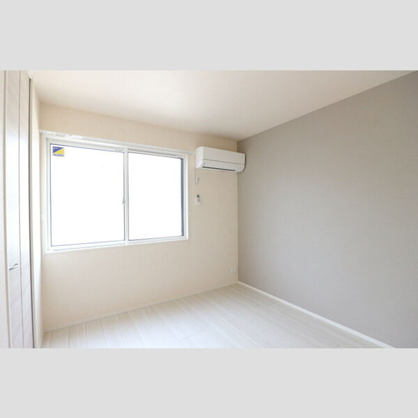 トランキーノ　パルク103号室 洋室