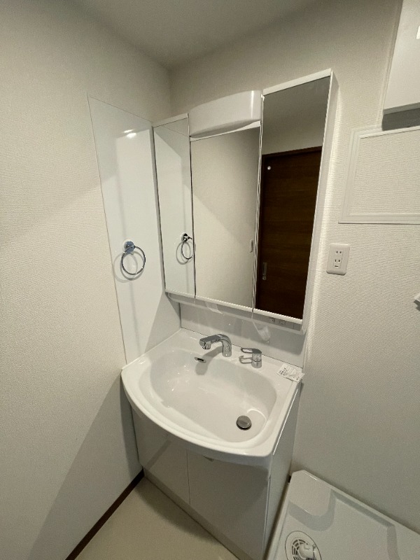 ティーリミテッド2階 洗面