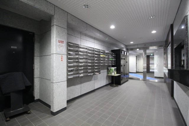 バルミー六本木 エントランス