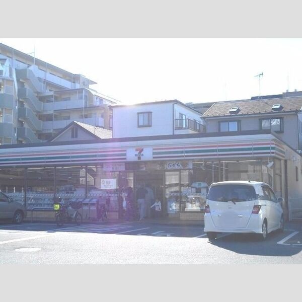 カーサ アパラギ セブンイレブンさいたま辻7丁目店(350m)