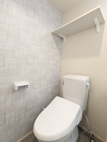 エイチワイコネクト東大泉0201号室 トイレ