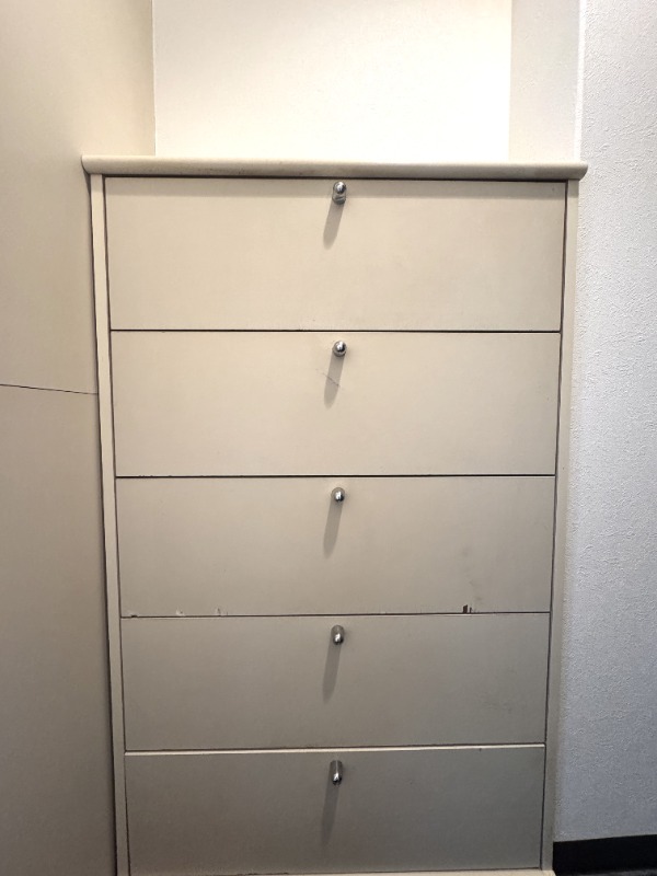 レサンス江原2階 収納