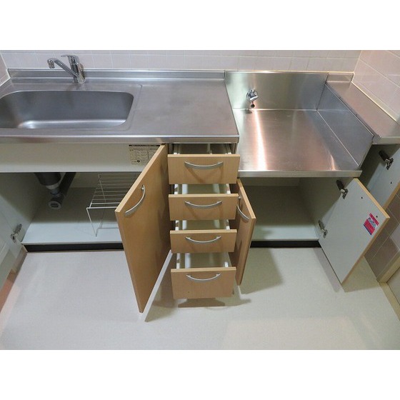 サングランパ0403号室 キッチン収納