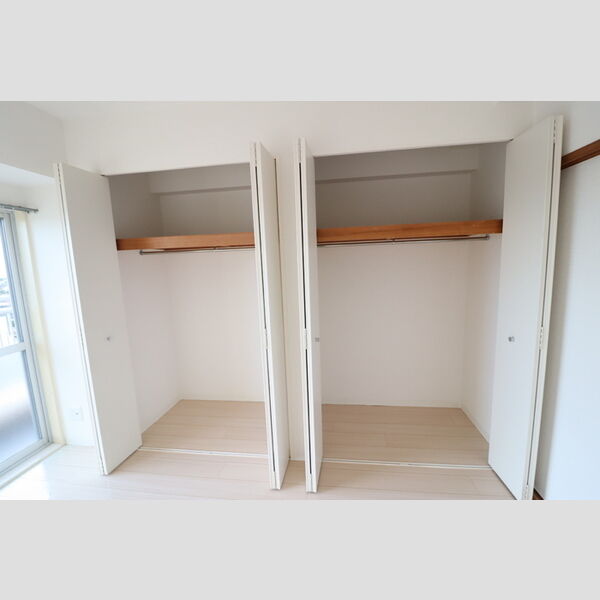 オーシャンビュー弐番館 クローゼット