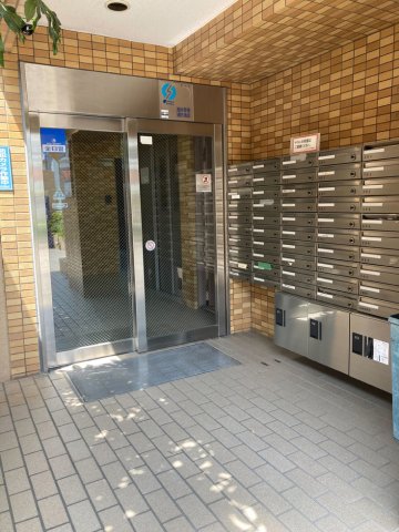 ライオンズマンション新子安第二 外観