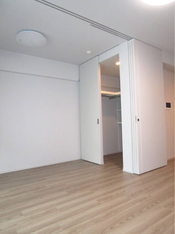 クリオラベルヴィ横濱サウス7階 内観