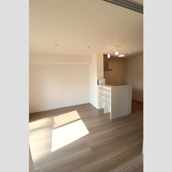 カーサ　ビアンコ リビング