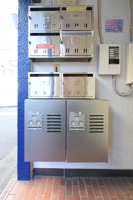 COMFY HOME中野2階 宅配BOX