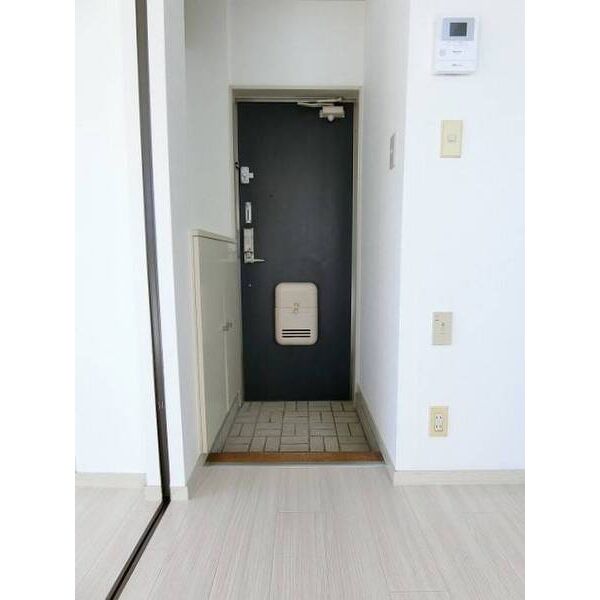 ジュネパレス松戸第126 玄関