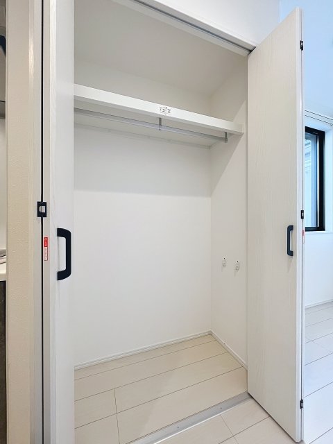 ソルナクレイシア吉祥寺本町1階 収納