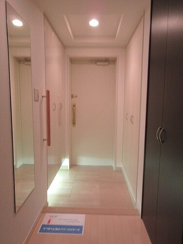 ライオンズヒルズ田端不動坂 玄関　※前回募集時2020年8月の写真