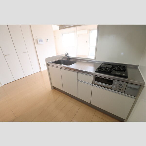 サンボナール北入曽 システムキッチン