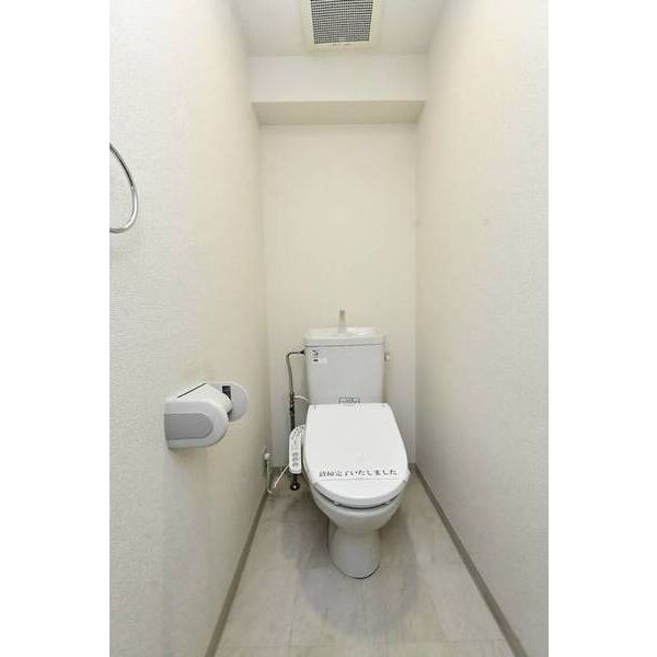 興和太平アパートメント0401号室 トイレ