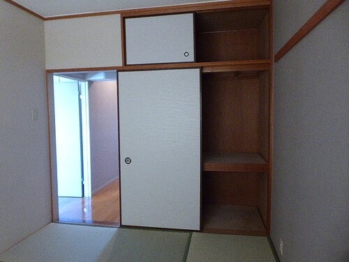 テレパレス船橋三咲Ｂ棟1階 押入（和室）同タイプ別部屋
