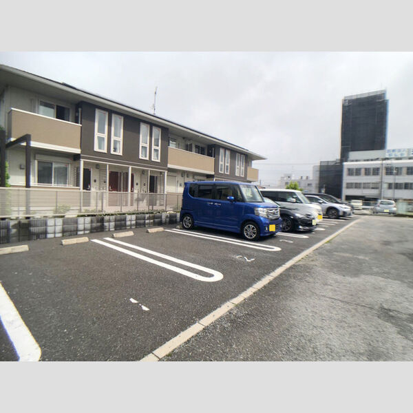 Penny Lane105号室 駐車場