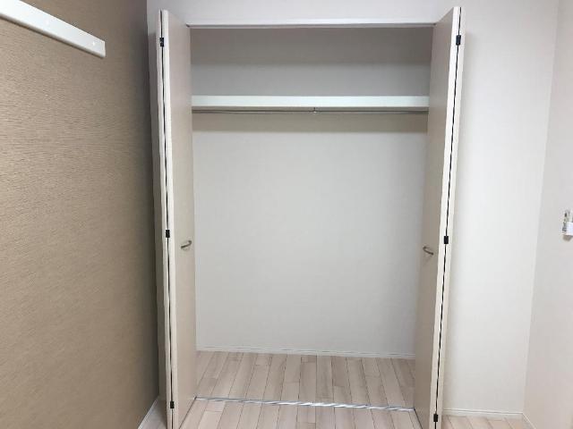 ヴェール・コリーヌ 洋室