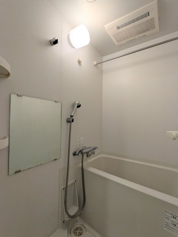 プレミアムキューブ東十条アリア403号室 お風呂