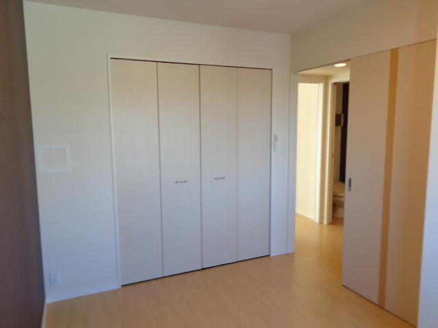 コモド　レジデンス 洋室