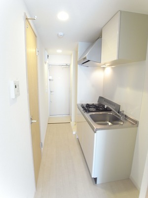 リブリ・YAMATO1階 キッチン