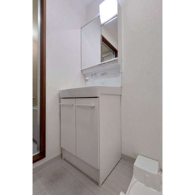 メゾングラシア302号室 内観