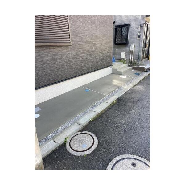 市川市大洲3丁目戸建貸家 エントランス