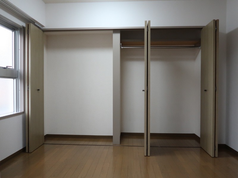 プラザ矢部4階 収納