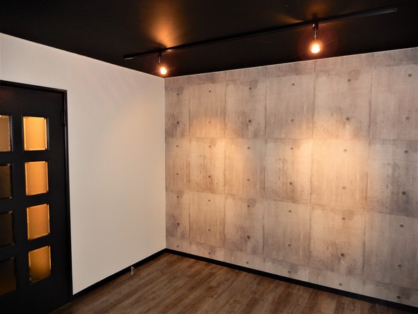 メゾン・リー102号室 リビング