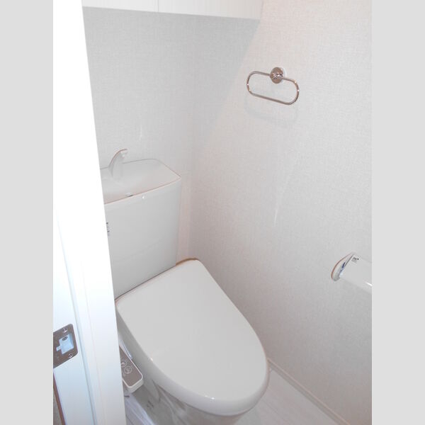 メゾン茶々106号室 トイレ