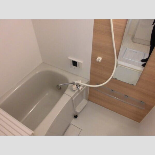 新川崎ヴィラージュA201号室 201　浴室