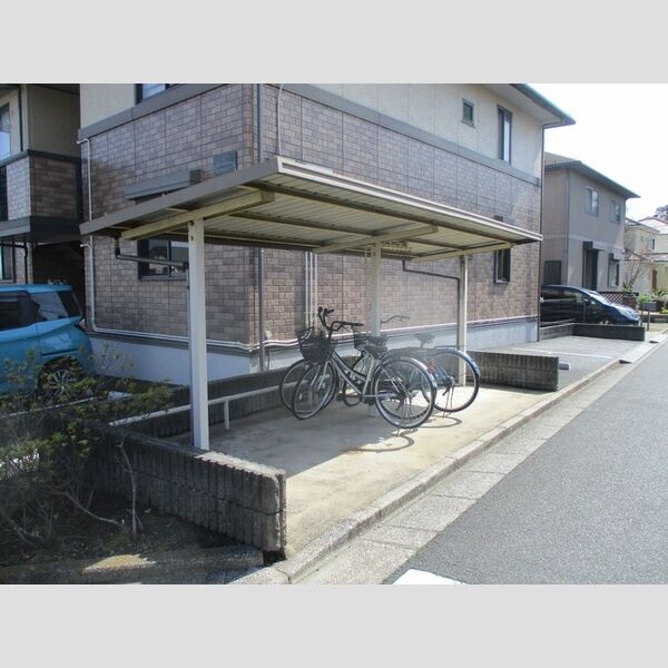 レインボータウン東山 駐輪場