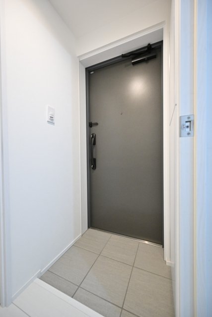 Ｔｈｅ　Ｒｅｓｉｄｅｎｃｅ　Ｎｉｈｏｎｂａｓｈｉ2階 玄関