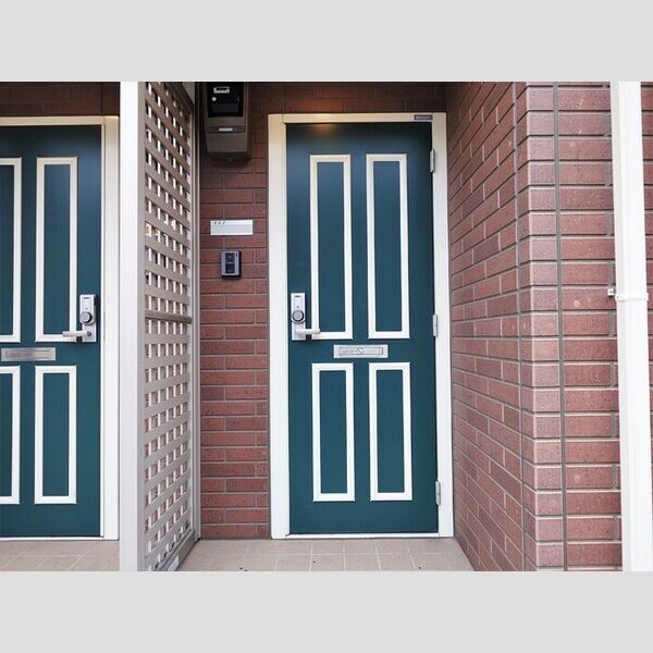 カスターノ　A102号室 玄関表