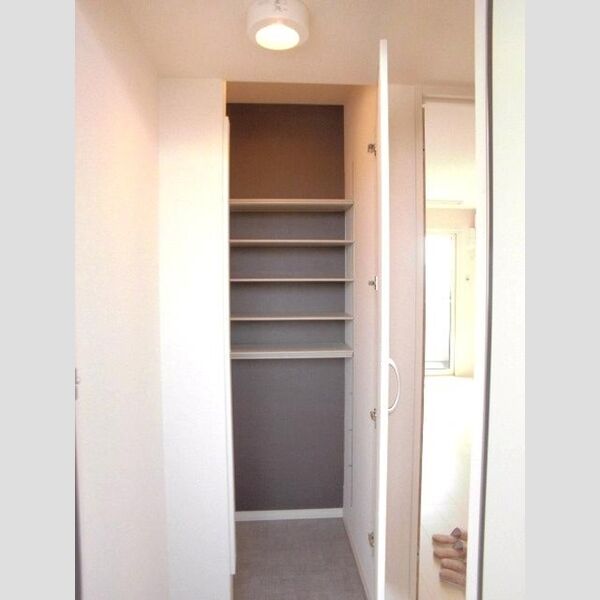 カサブランカ武蔵浦和 シューズクローク