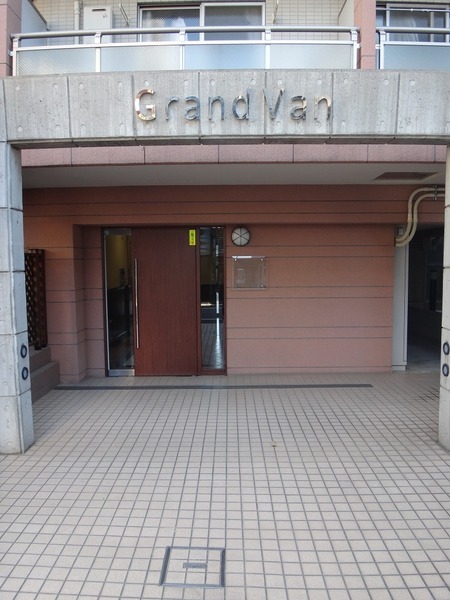 グランヴァン東池袋 エントランス