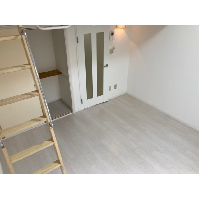 蕨第47レジデンス リビング