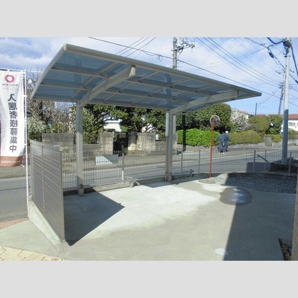 セジュール沼田 駐輪場