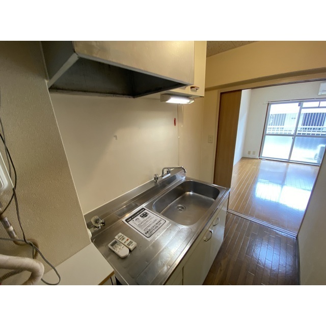 シャトール田口戸塚Ⅰ303号室 キッチン