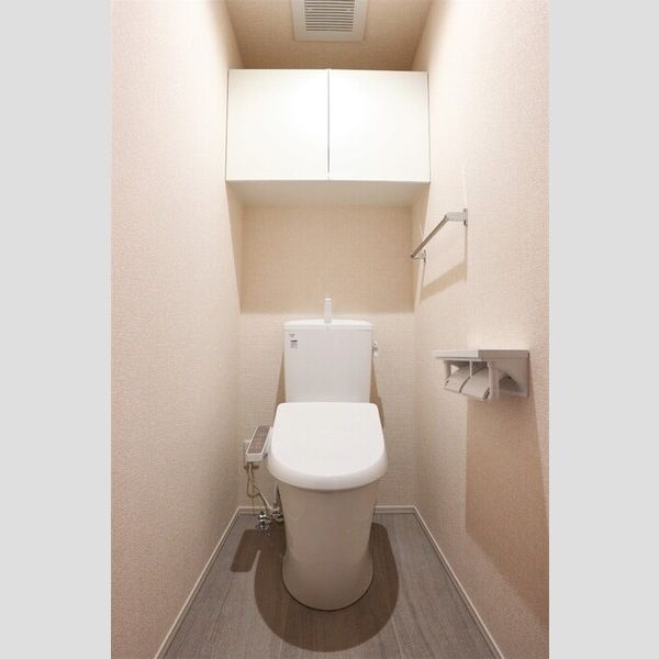 ローテ　ベルク305号室 温水洗浄暖房便座