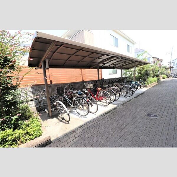 トマトハイツ　一/二/三番館1-202号室 駐輪場