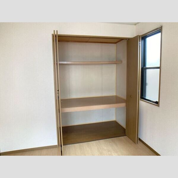 クレセント　ABB101号室 収納