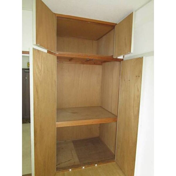 サンホワイト富士見 収納