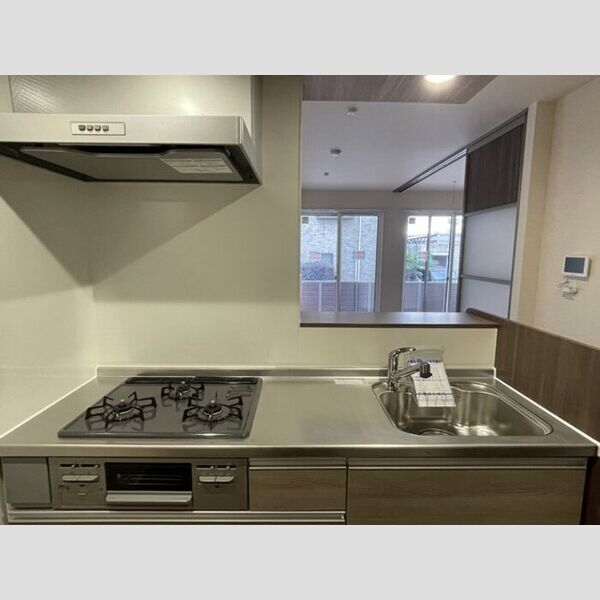 ハイクレスト105号室 キッチン　3口コンロ