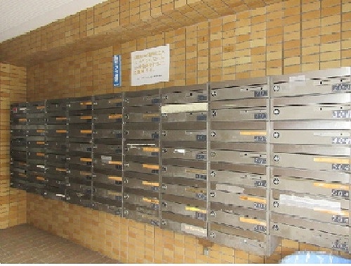 ライオンズマンション横浜第３8階 同建物別部屋の参考画像