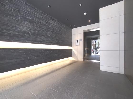 ルフレ赤羽サウス3階 エントランス