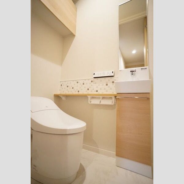 アーカスKⅦ202号室 ☆手洗い場有り☆温水洗浄便座☆